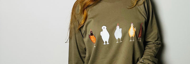 Chicken sweatshirt without Ears on sage