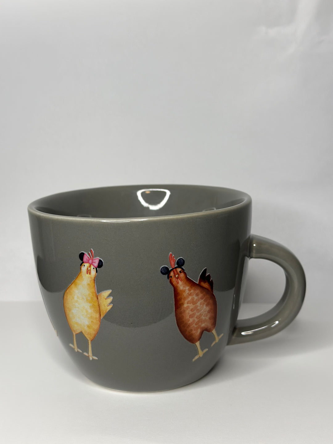 Grey chicken mug